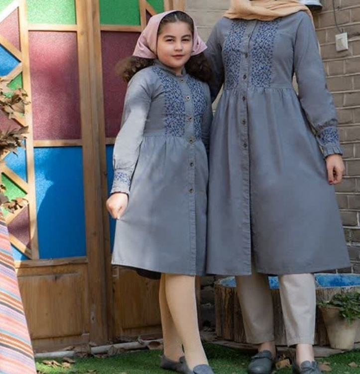 مانتو بلند زنانه الیاف طبیعی گلدوزی مدل نیزار