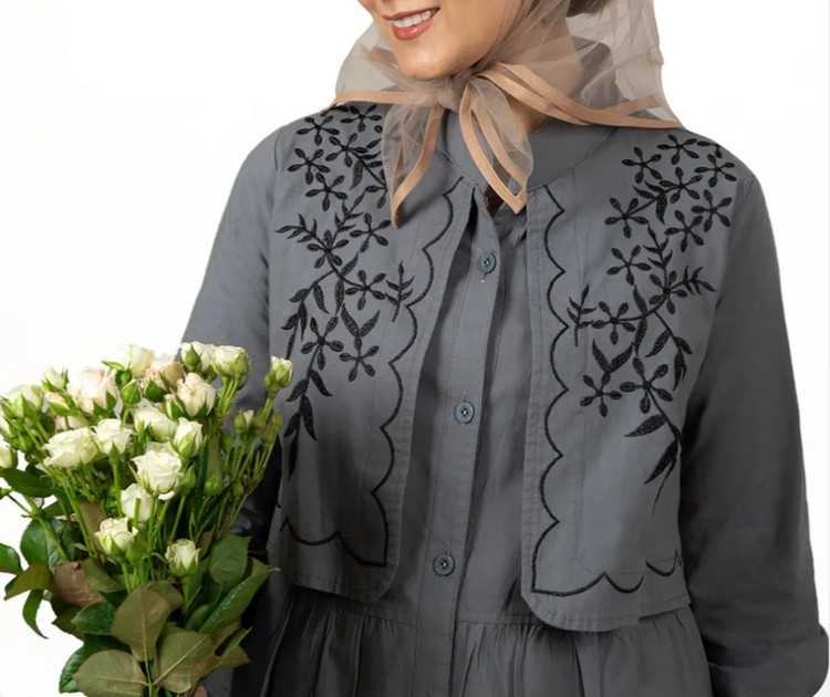 مانتو زنانه بلند دکمه دار الیاف طبیعی مدل سایه